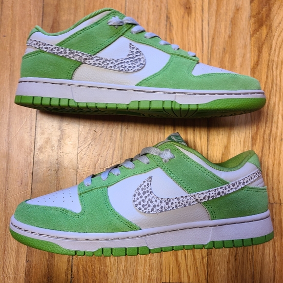 Nike Dunk Low Safari Swoosh Chlorophyll Men's 9.5